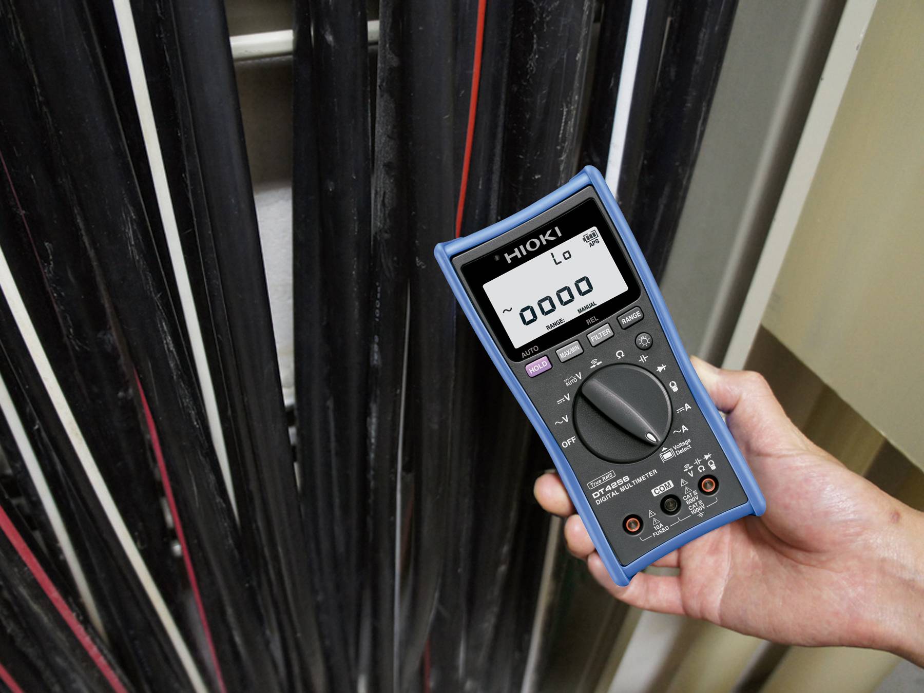 HIOKI DT4256 - Universelles Digitalmultimeter für Service und Instandhaltung-1