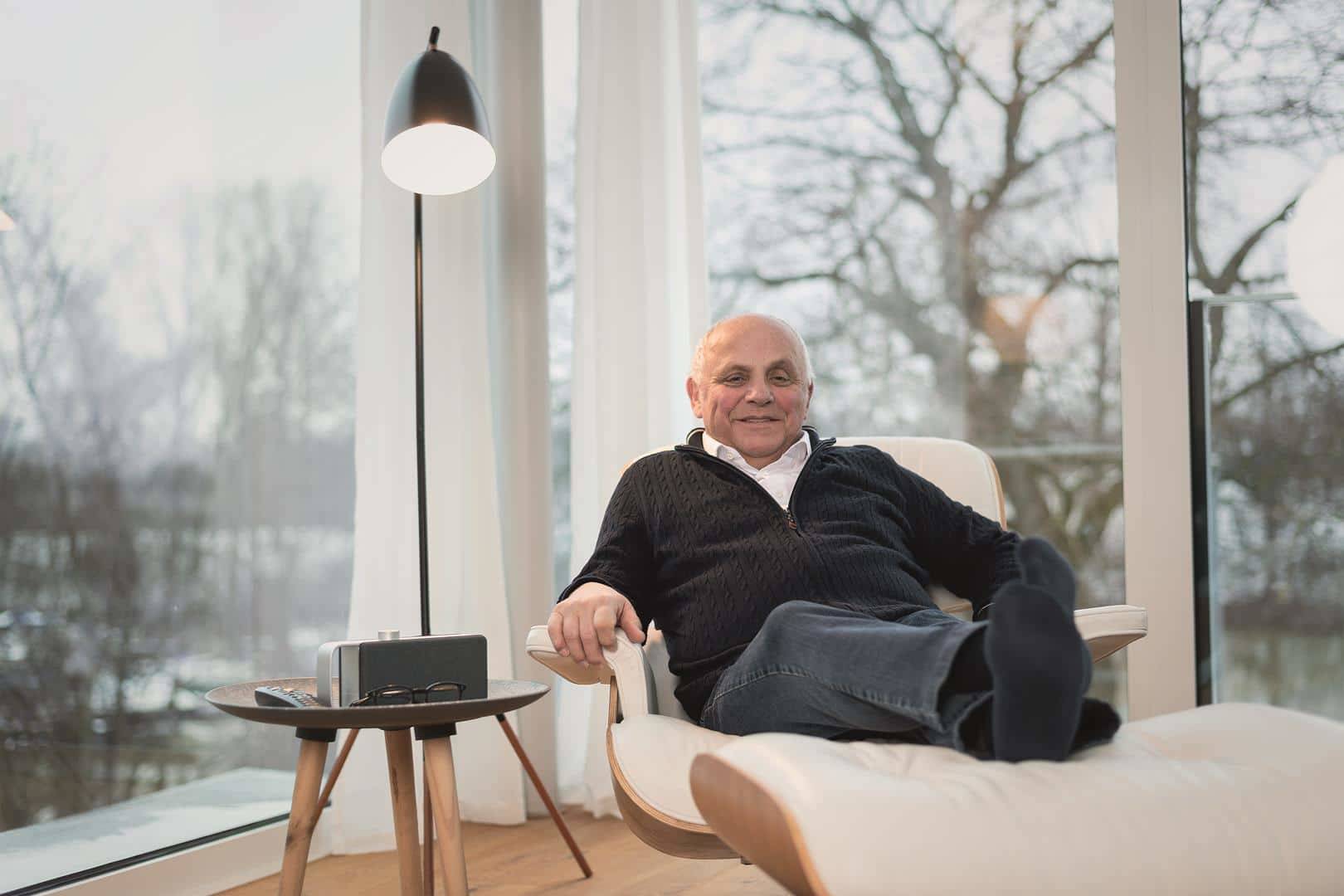 FALLER OSKAR, 2.0 Kanäle, 3,5 cm, 4 W, 2402 - 2480 Hz, 4 Ohm, 1%-4