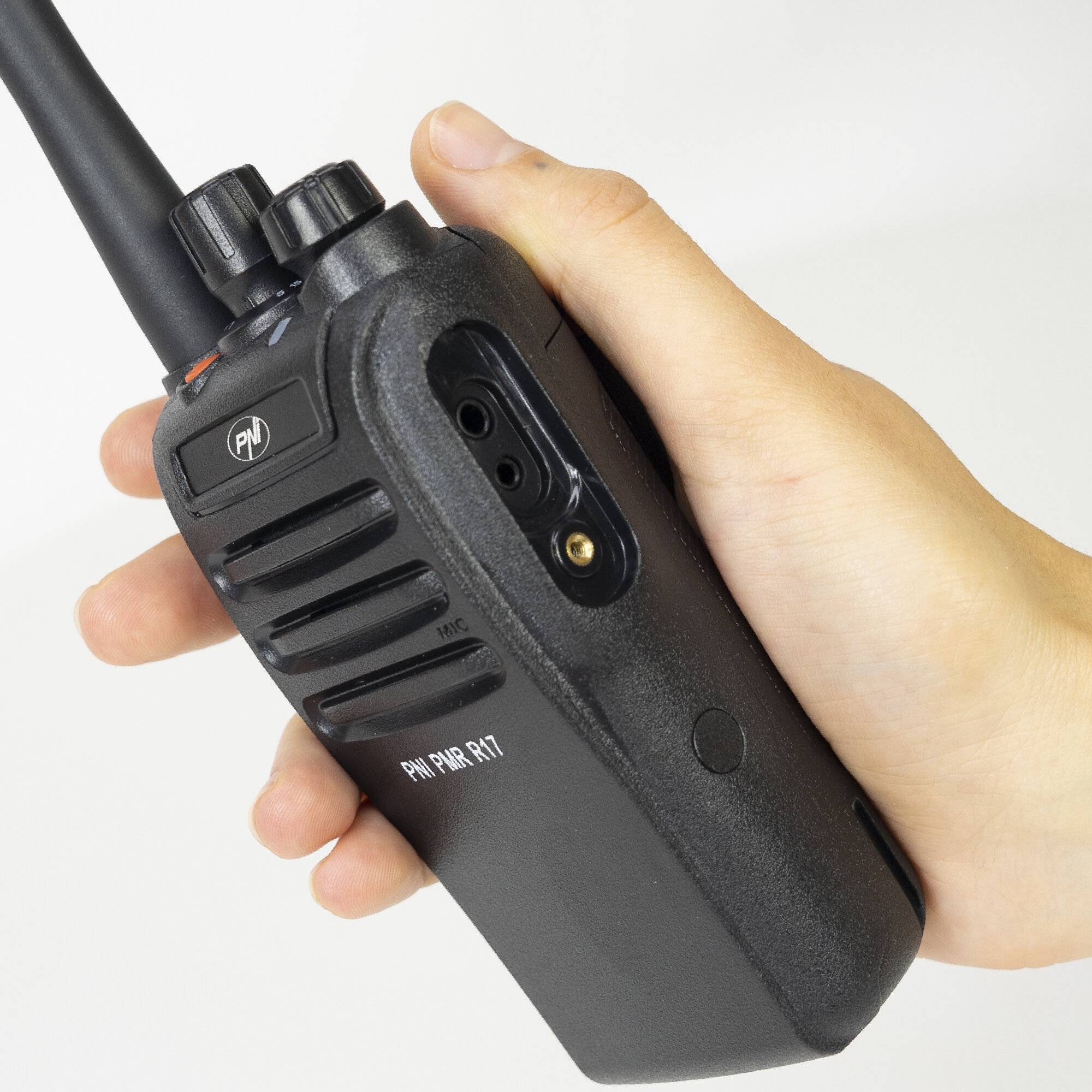 Tragbarer Radiosender PNI PMR R17 446 MHz, 0,5 W, 16 PMR-Kanäle und 50 CTCSS- und 104 DCS-Töne,-2
