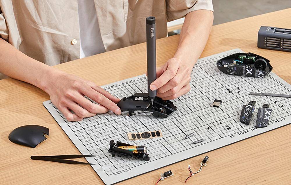 Fanttik E1 Max 3,7 V Elektroschraubendreher-Set (grau)-1