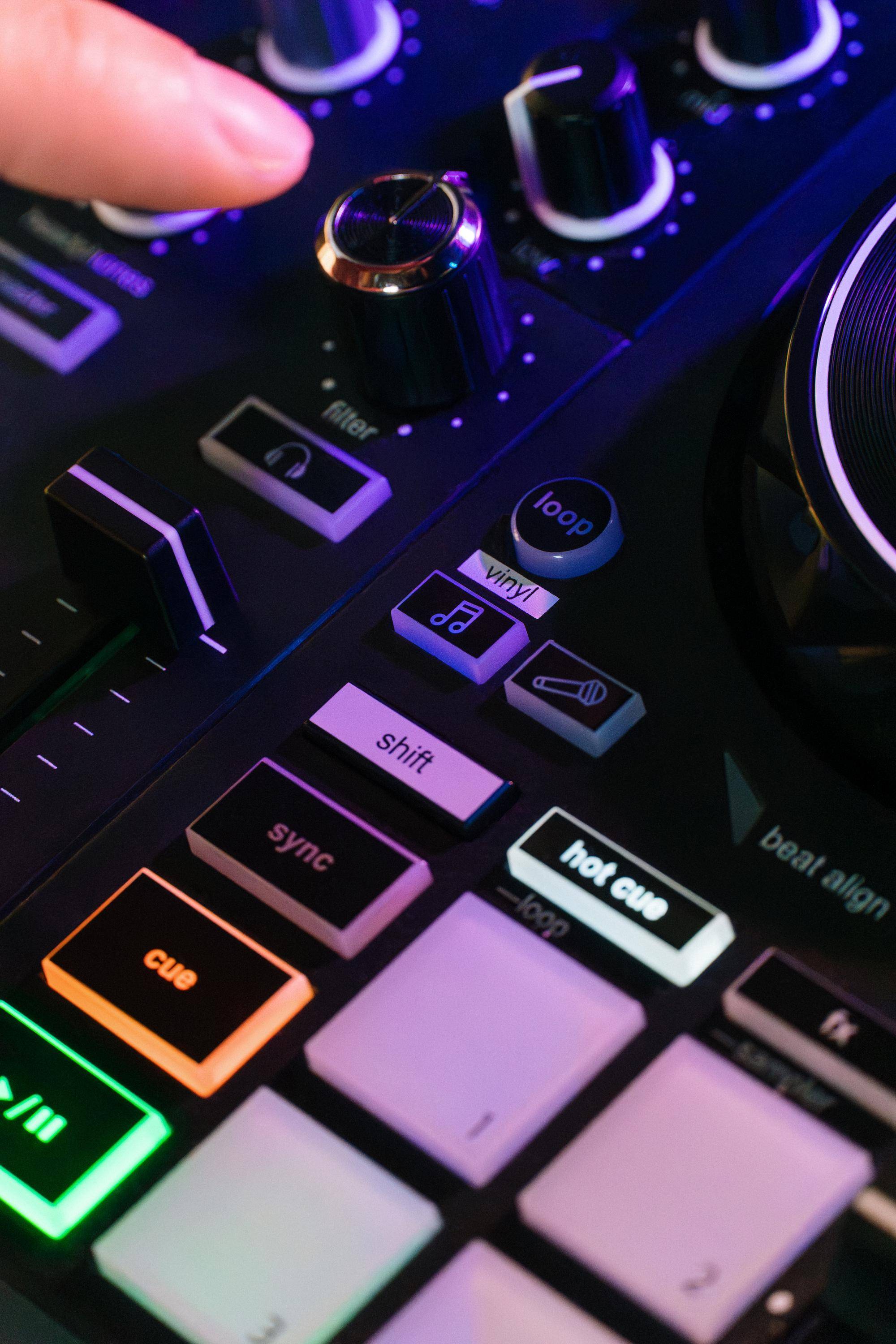 Hercules Mixersteuerung DJ Control Inpulse 200MK3 retail-2