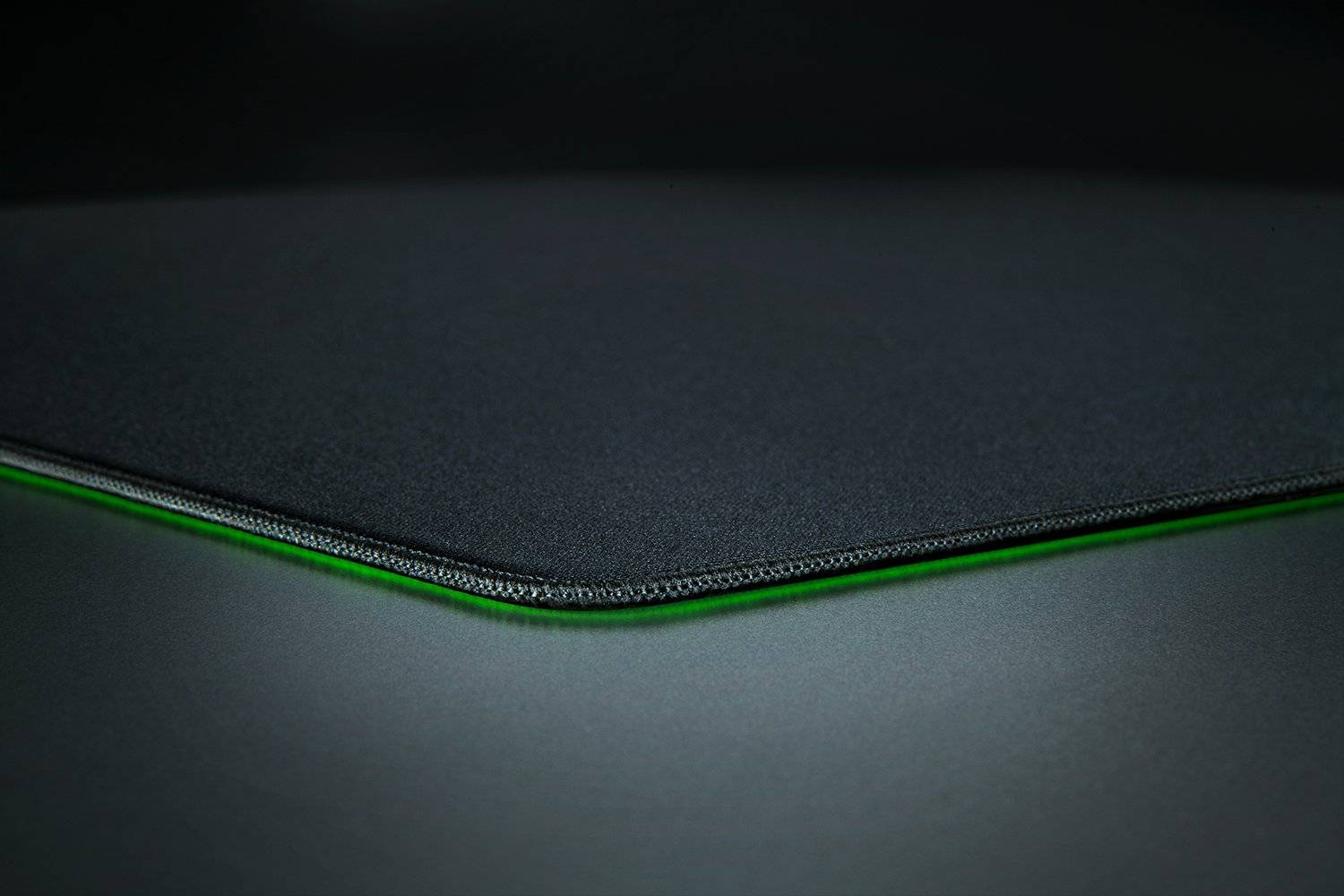 Razer Gigantus V2 Pro - Mauspad - Geschwindigkeit-2