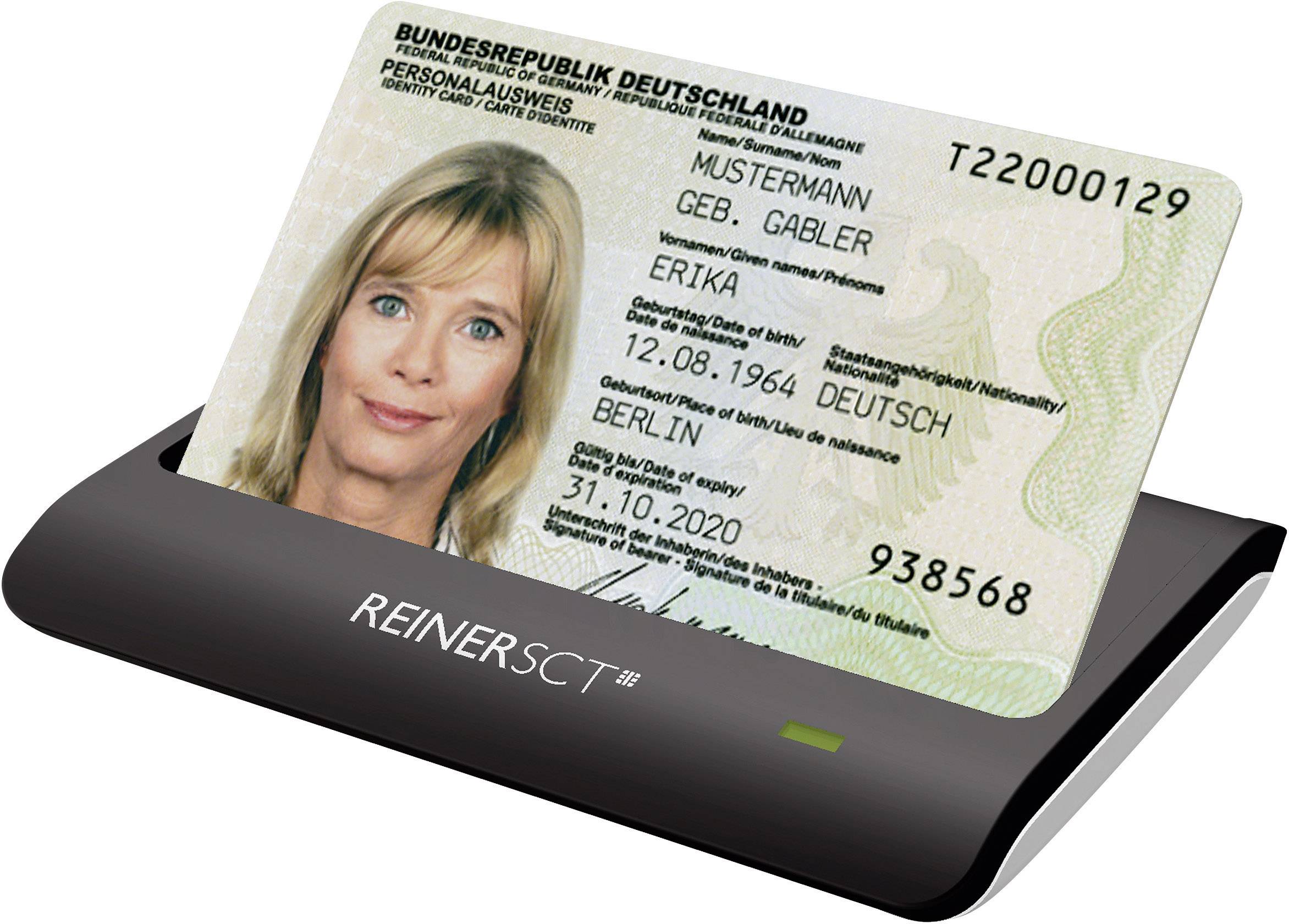 Ein Personalausweis mit dem Namen 'Mustermann Erika' wird in einem Kartenlesegerät gescannt.