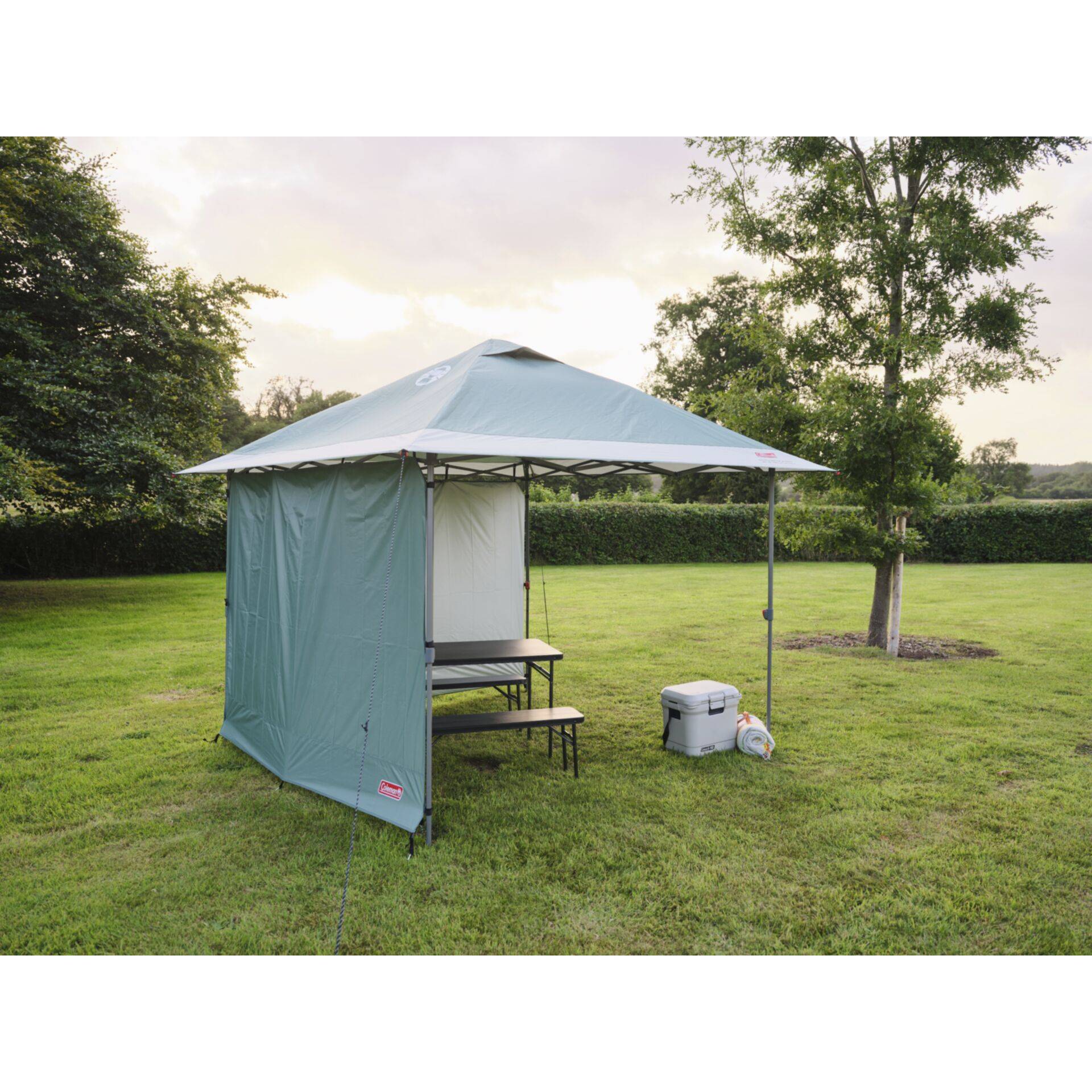 Coleman OnePush Shelter M Sunwall-1