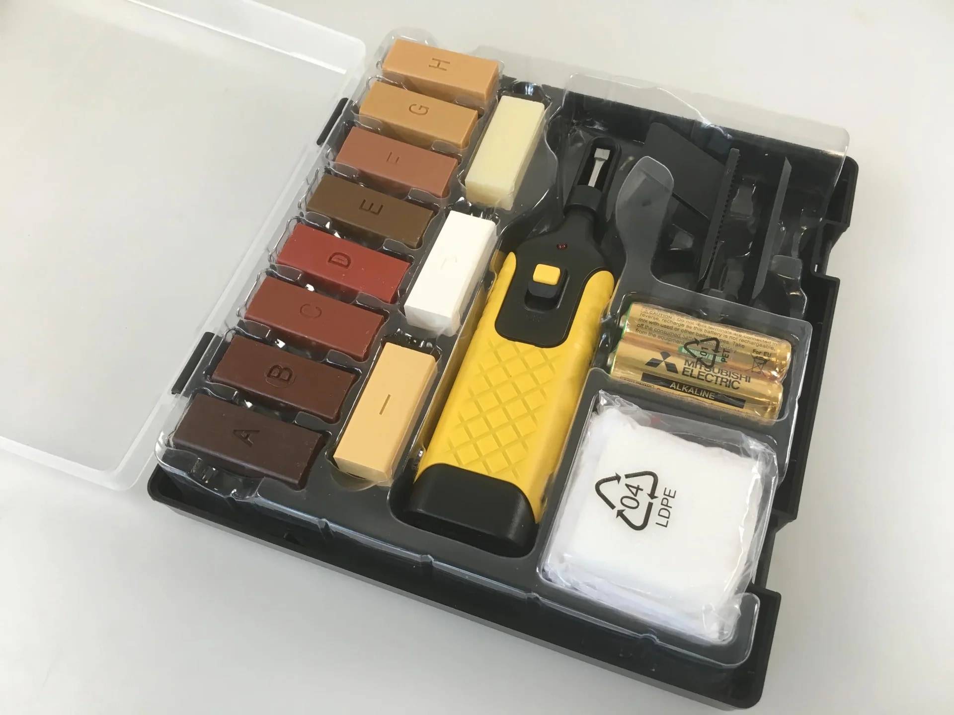 Reparatur-Set für Laminat und Parkett mit 11 Farben Hartwachsstangen-4