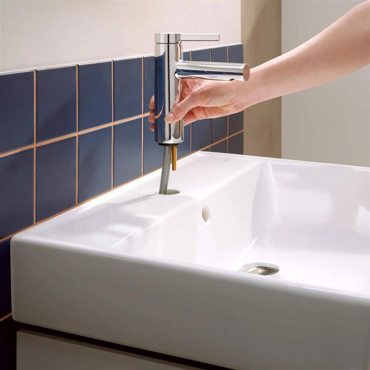 Hansgrohe Zesis S Einhebel-Waschtischmischer 100 CoolStart mit Push-Open Ablaufgarnitur, Chrom-2