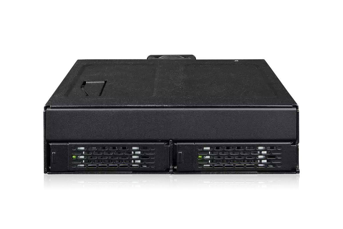 ToughArmor 2x 2.5 PCIe 4.0 NVMe U.2 to 1x SlimSAS in 1x 5.2 Multimedia-Technik Festplattenwechselr.-0