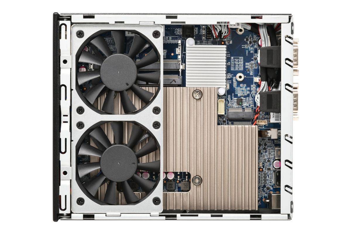 Shuttle Barebone slim DH810 Intel/SO-DDR5/black Multimedia-Technik Barebones-4