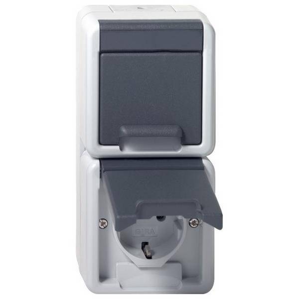 GIRA - 478030 SCHUKO 2f senkr. KD WG AP Gr