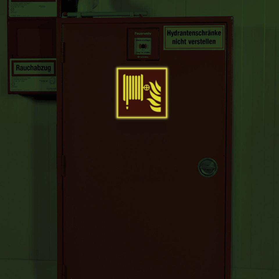 PERMALIGHT® power langnachleuchtend Brandschutzzeichen Löschschlauch, ASR/ISO, Kunststoff, 200x200mm-3