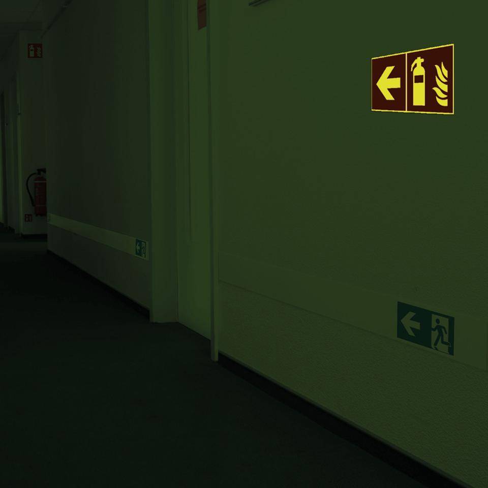 PERMALIGHT® power langnachleuchtend Zusatzzeichen Brandschutz Richtungspfeil, ASR/ISO, Folie , 200x200mm-2