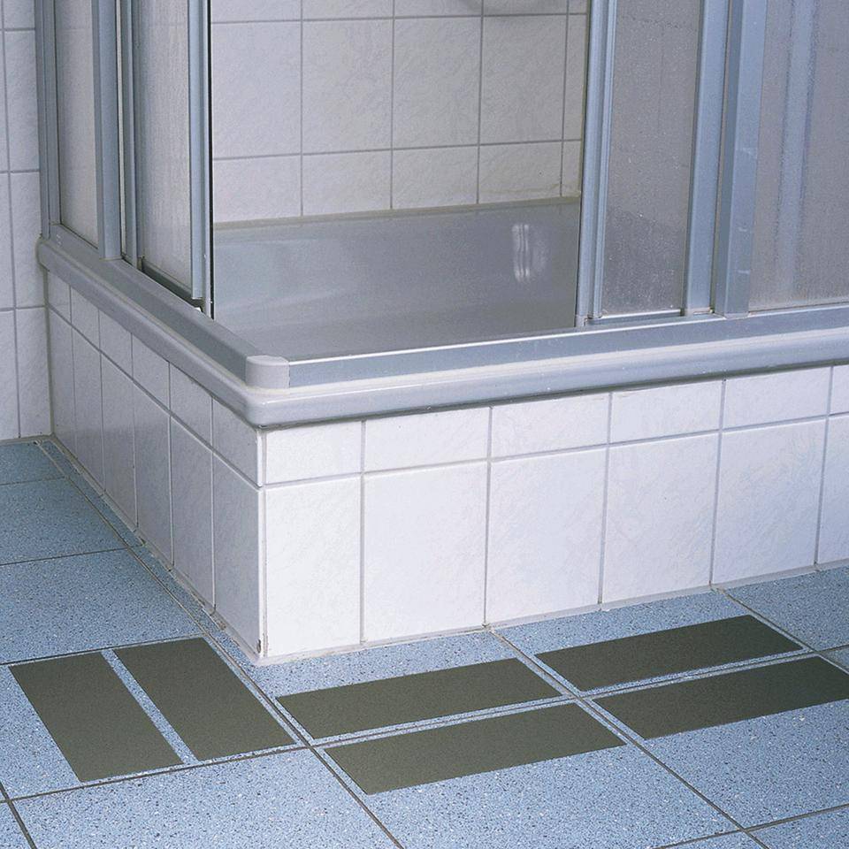 3M™ Safety-Walk™ Antirutschbelag Typ 3, für Nasszonen, grau, 51mm, 18,3m/Rolle-1