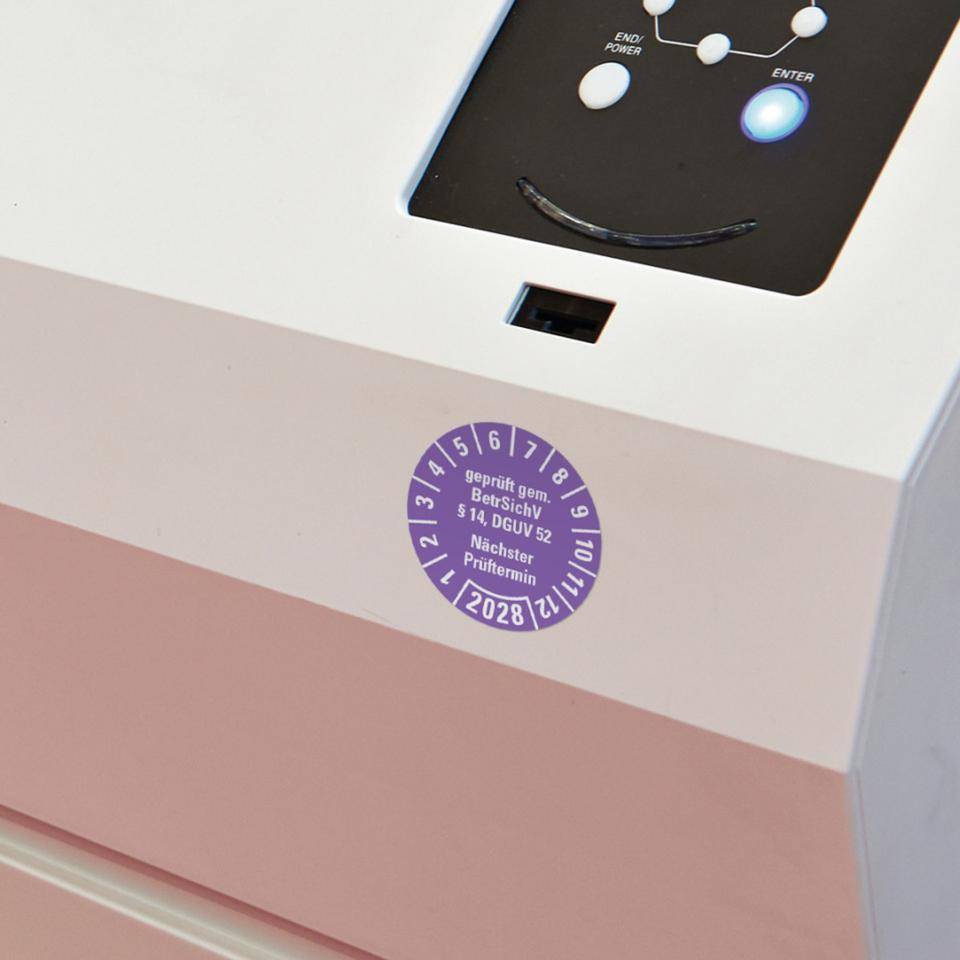 Prüfplakette BetrSichV §14, DGUV52, Nächster Prüftermin, 2028, violett, Folie, Spezialkleber, Ø30mm, 18/Bogen-3
