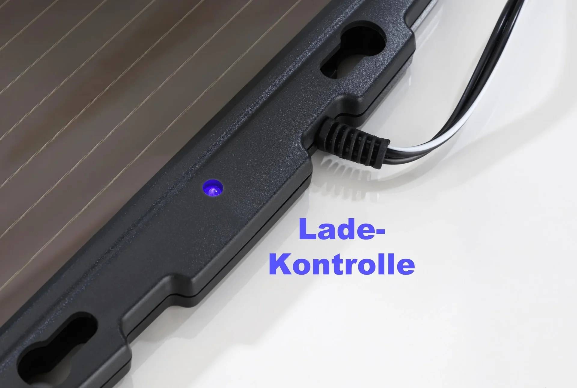Westfalia 4,5 Watt Mobiles Solarpanel zur Erhaltungsladung-2