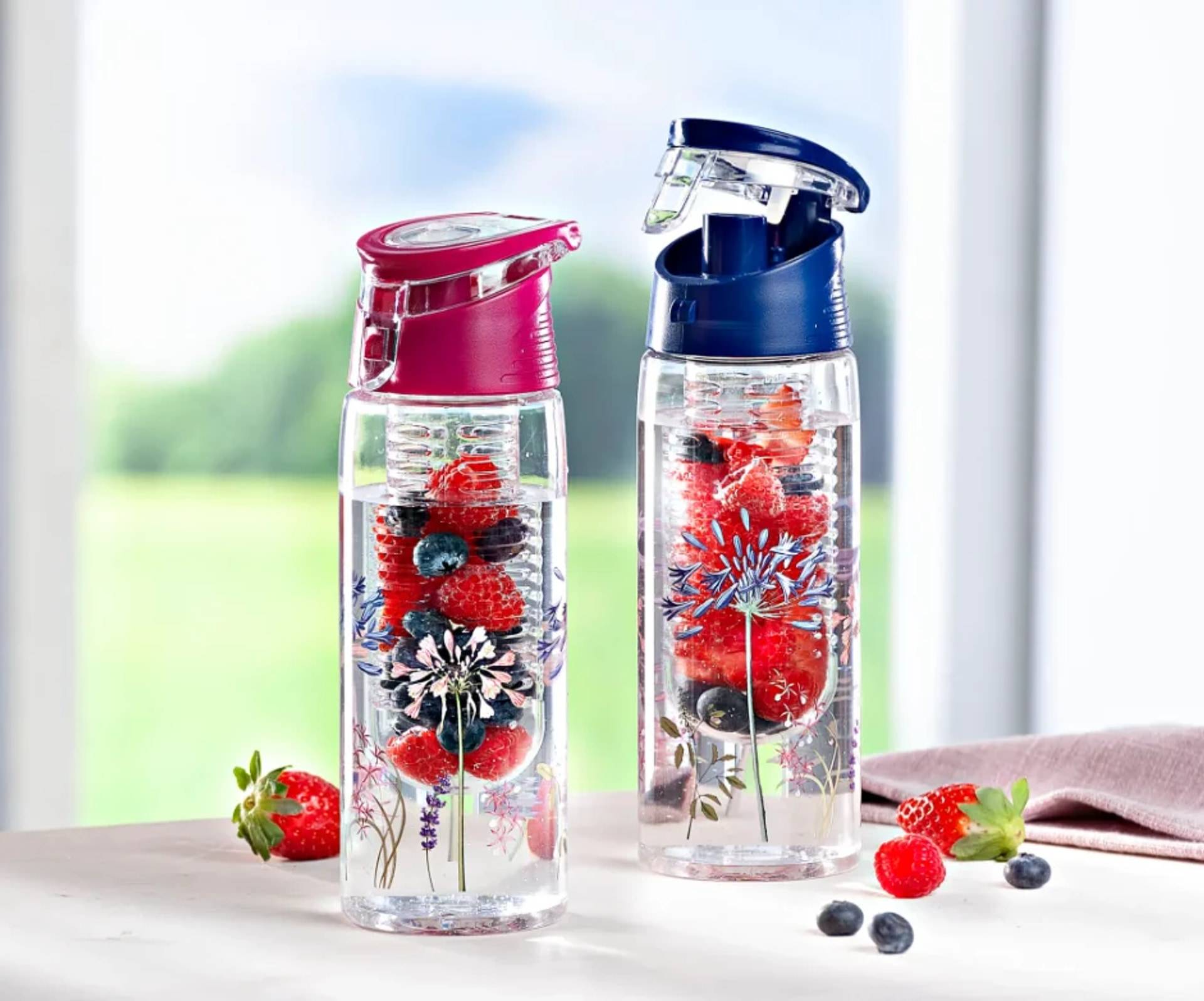 Trinkflasche mit Fruchteinsatz (Farbe: blau)-2