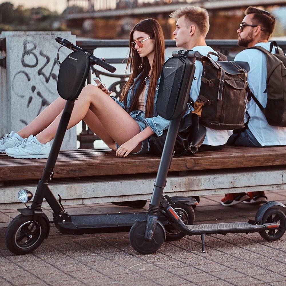 Wozinsky wasserdichte Scooter Lenkertasche 4l schwarz WSB2BK-2