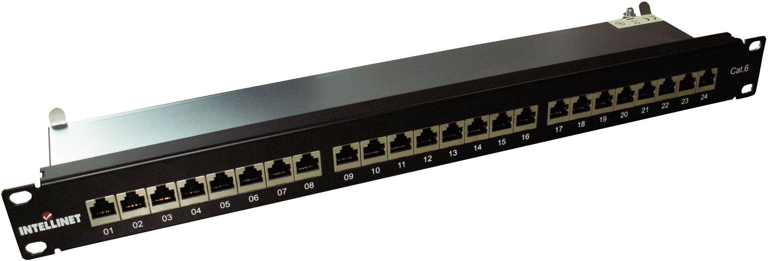 Ein 24-Port-Patchpanel mit RJ45-Anschlüssen, schwarz, auf einer Metallhalterung montiert, Produktname 'Intellinet', für Netzwerkkabelverwaltung.