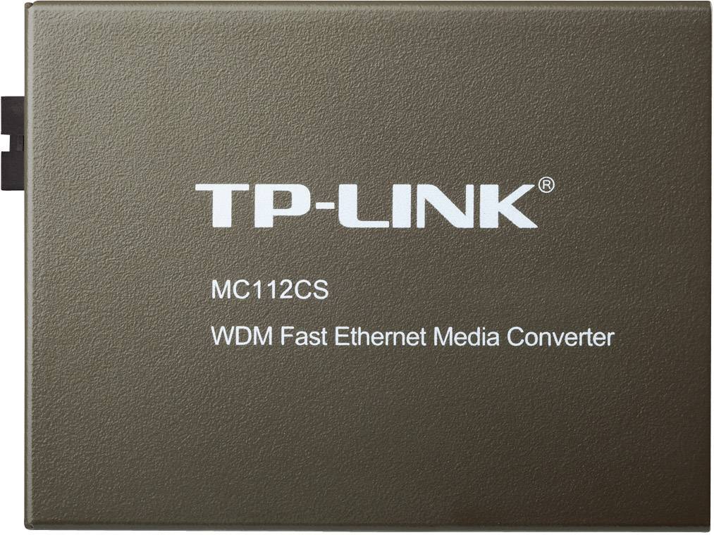 'TP-LINK MC112CS WDM Fast Ethernet Media Converter' Text auf dem Gerät; brauner Hintergrund.