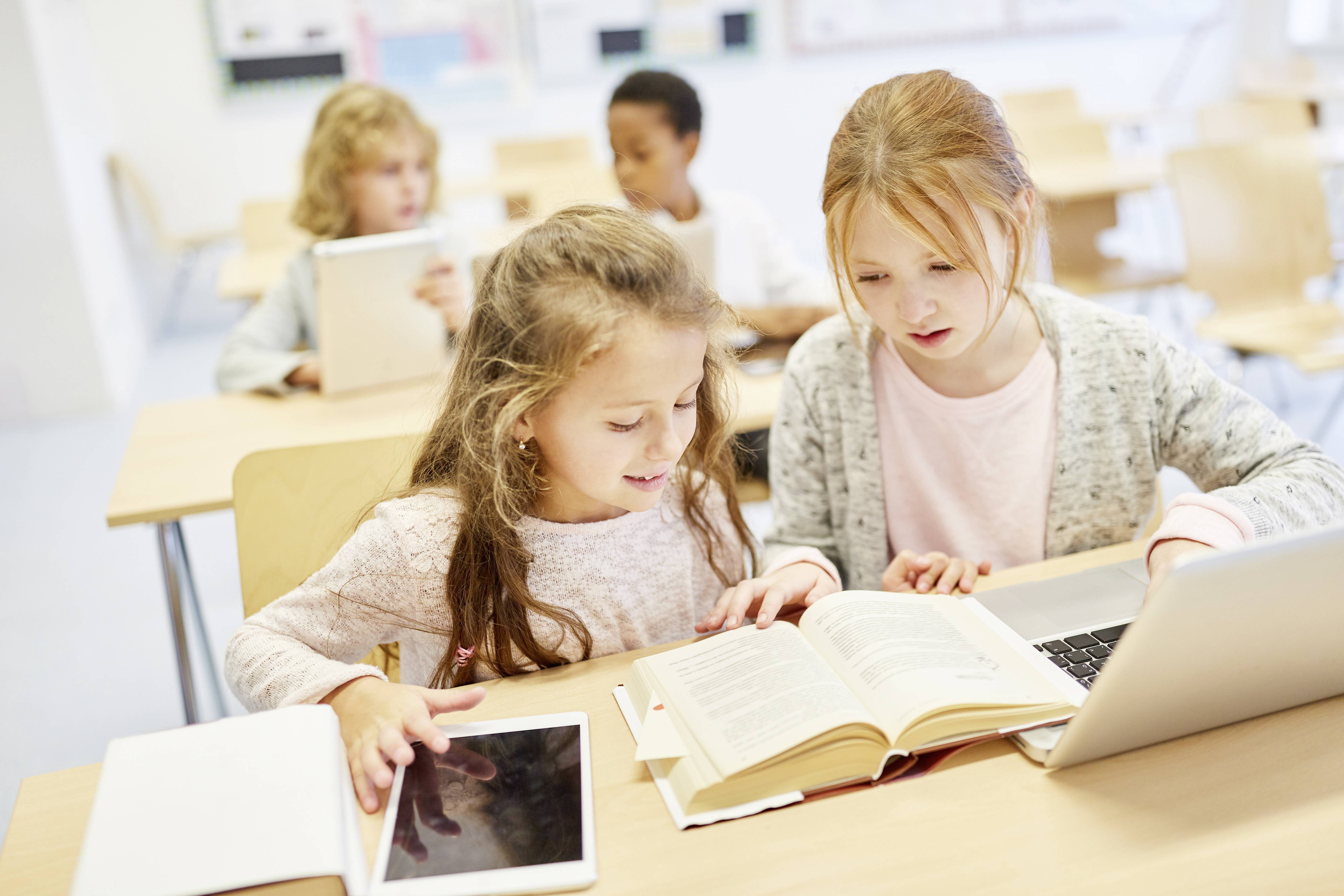 Bildung einer guten Medienkompetenz durch verschiedene Mediennutzung