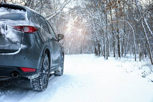 Autofahren ist im Winter eine Herausforderung