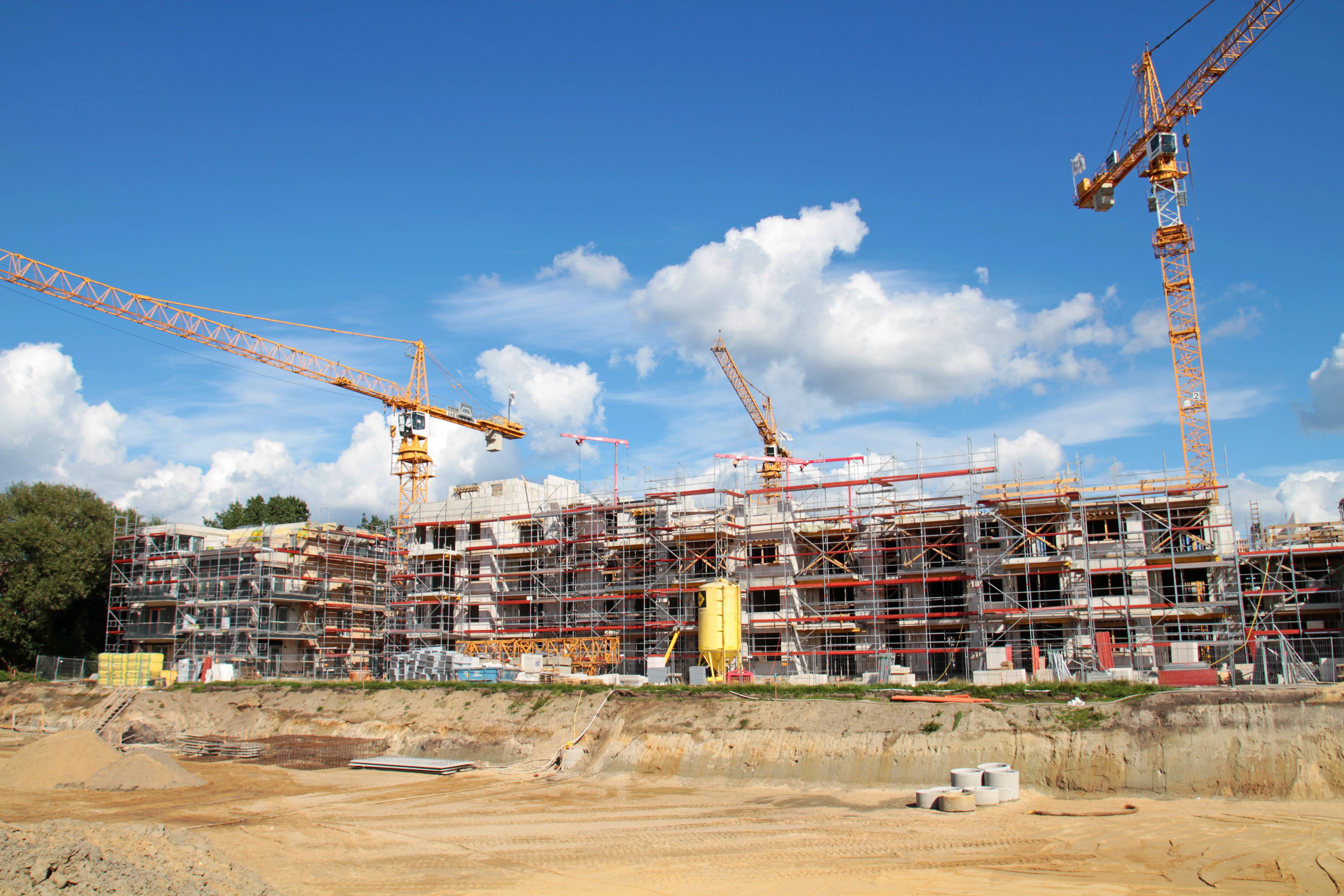 Rohbau einer Wohnsiedlung