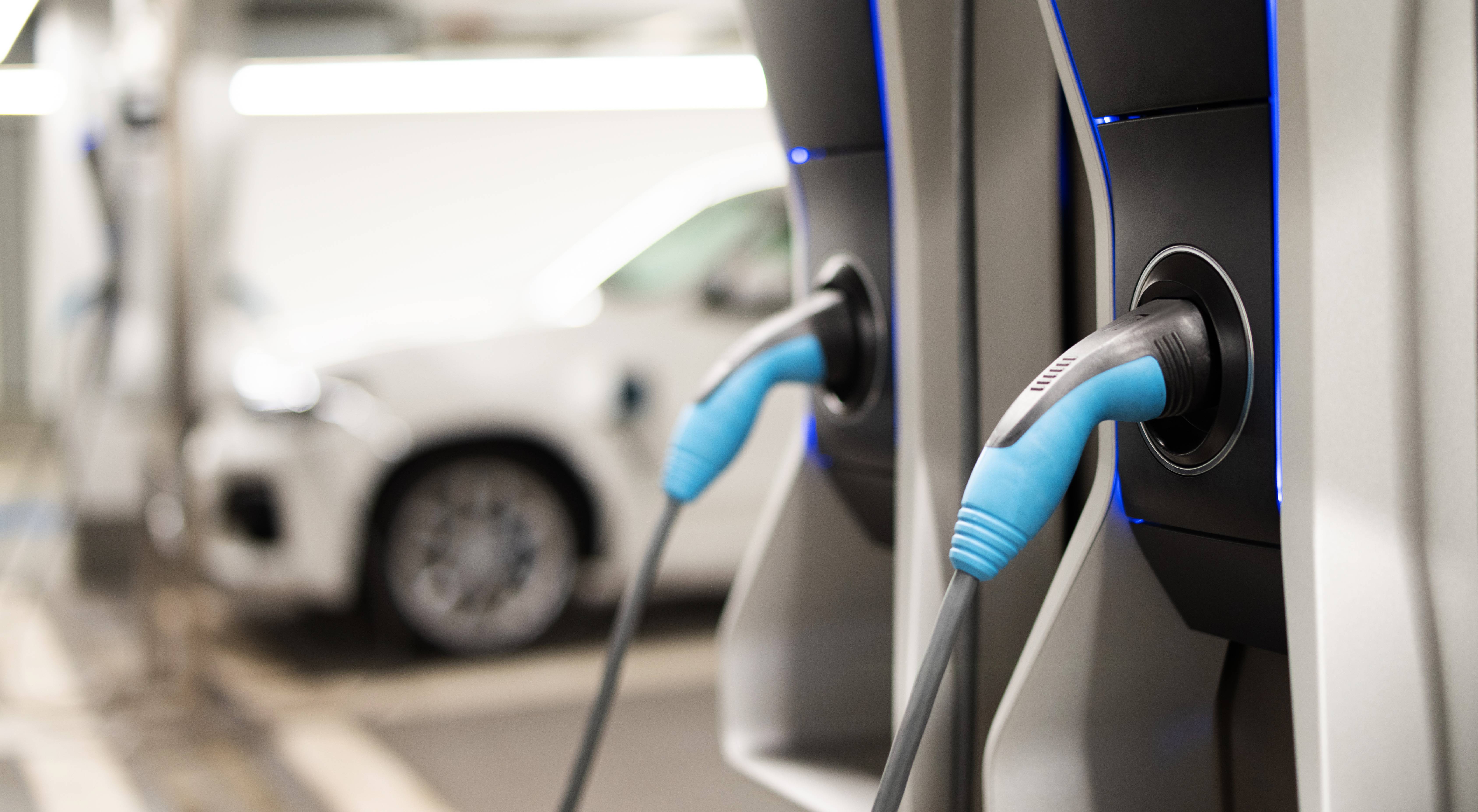 Schnellladestationen mit Gleichstrom