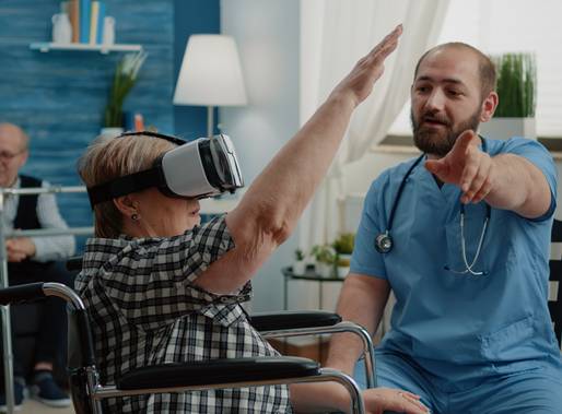 VR kann in der Physiotherapie sowie beim Bewegungstraining eingesetzt werden.