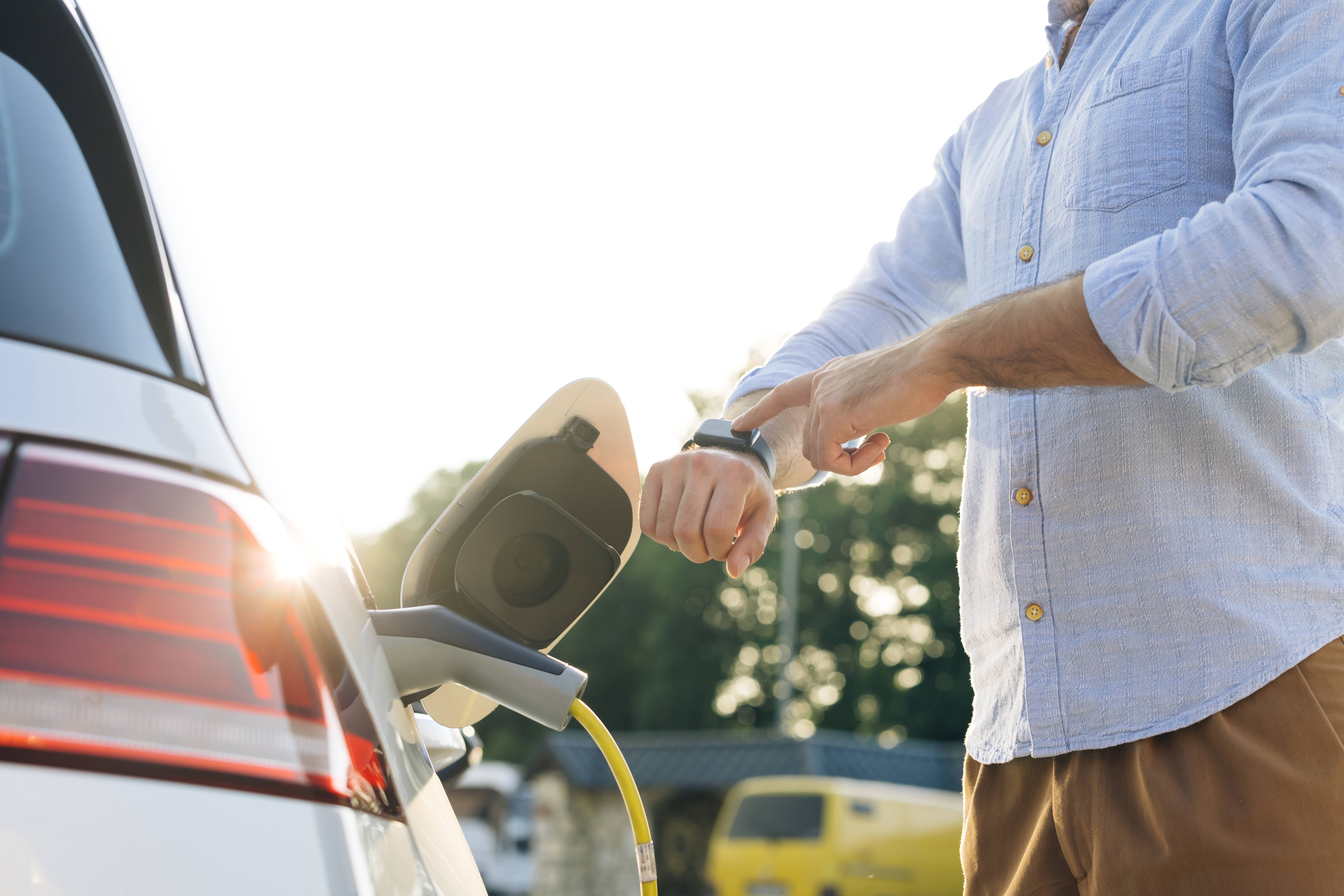 E-Auto Laden » Elektroauto Richtig & Schnell Aufladen