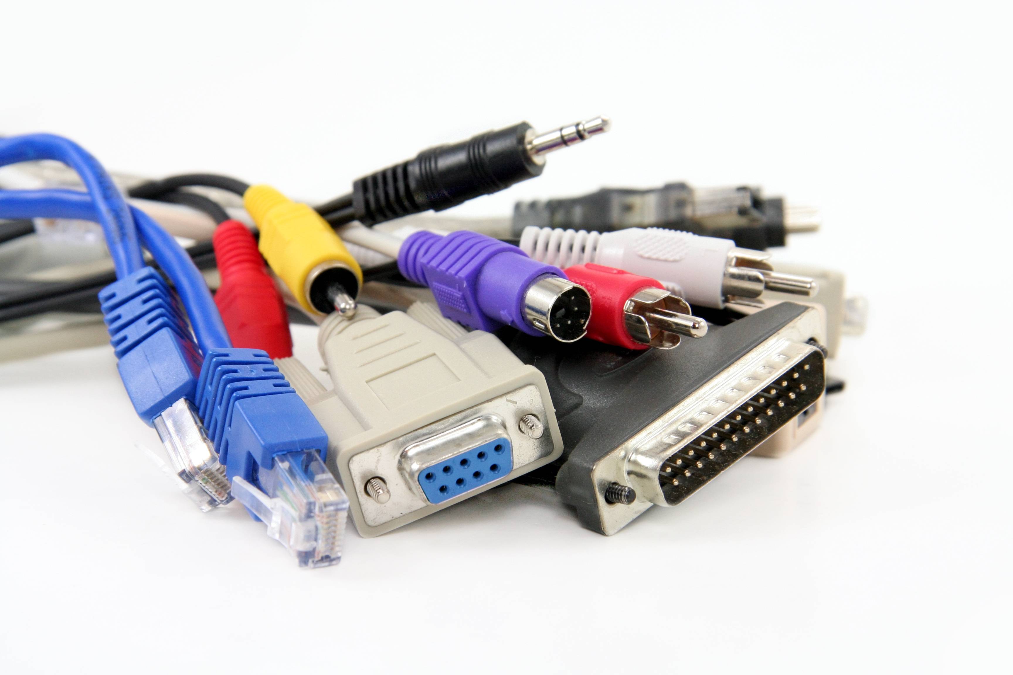 Kabel testen mithilfe des VOLTCRAFT Kabeltesters