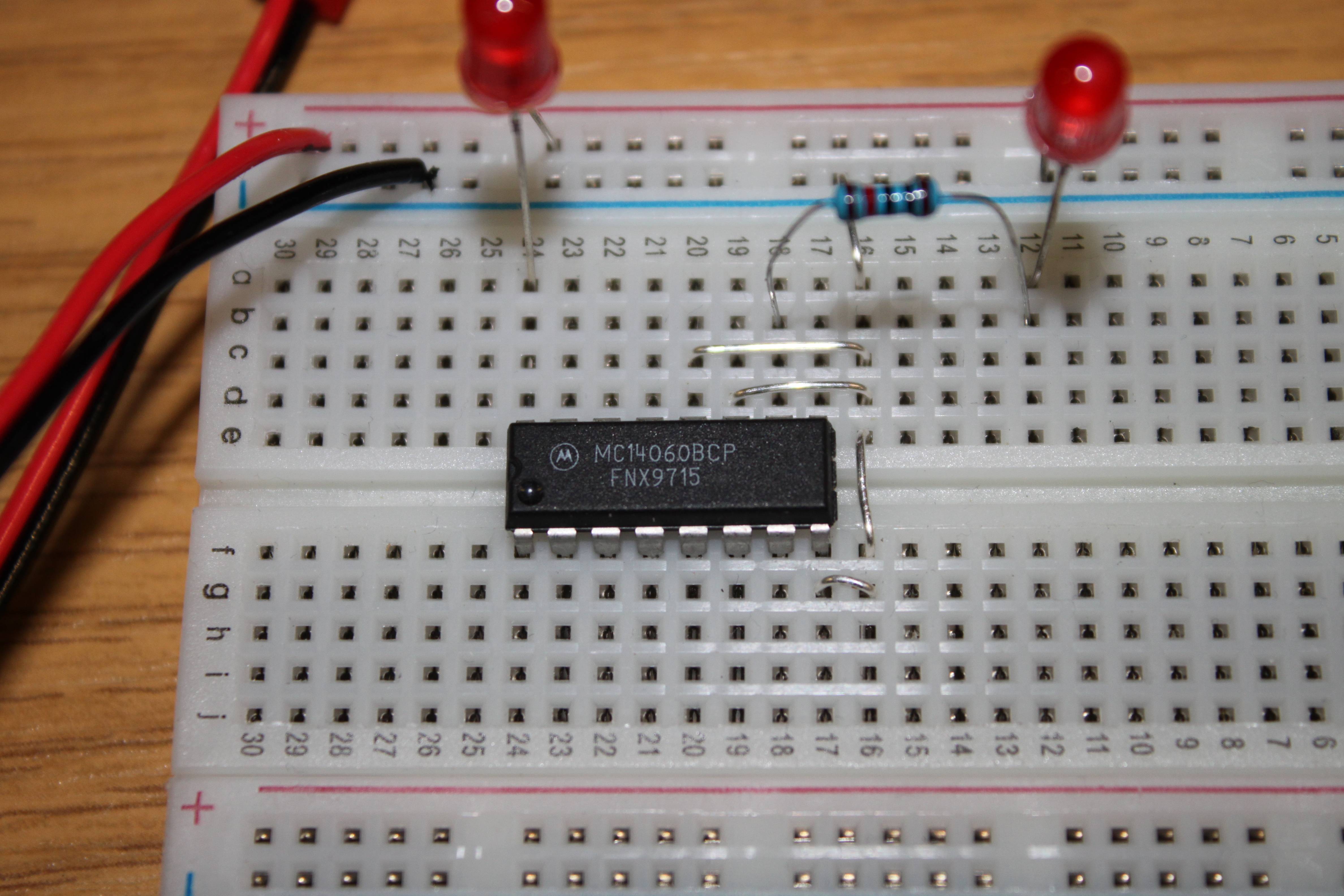 CD4060 auf einer Steckplatine