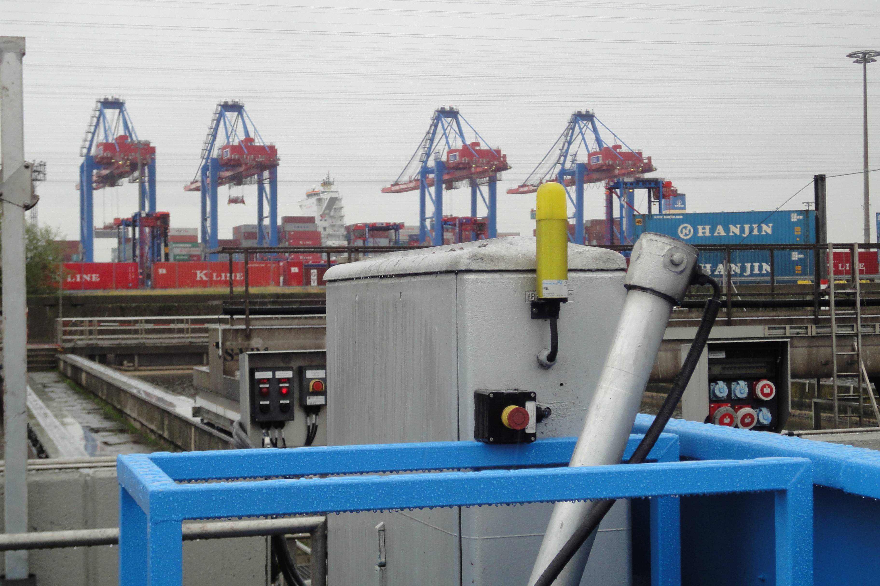 Blitzer in Außenmontage