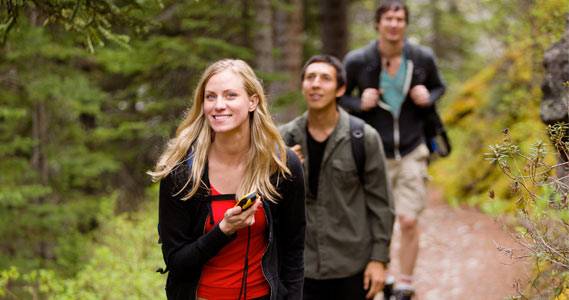Auf markierten Wegen bleiben ist in der Natur von besonderer Bedeutung