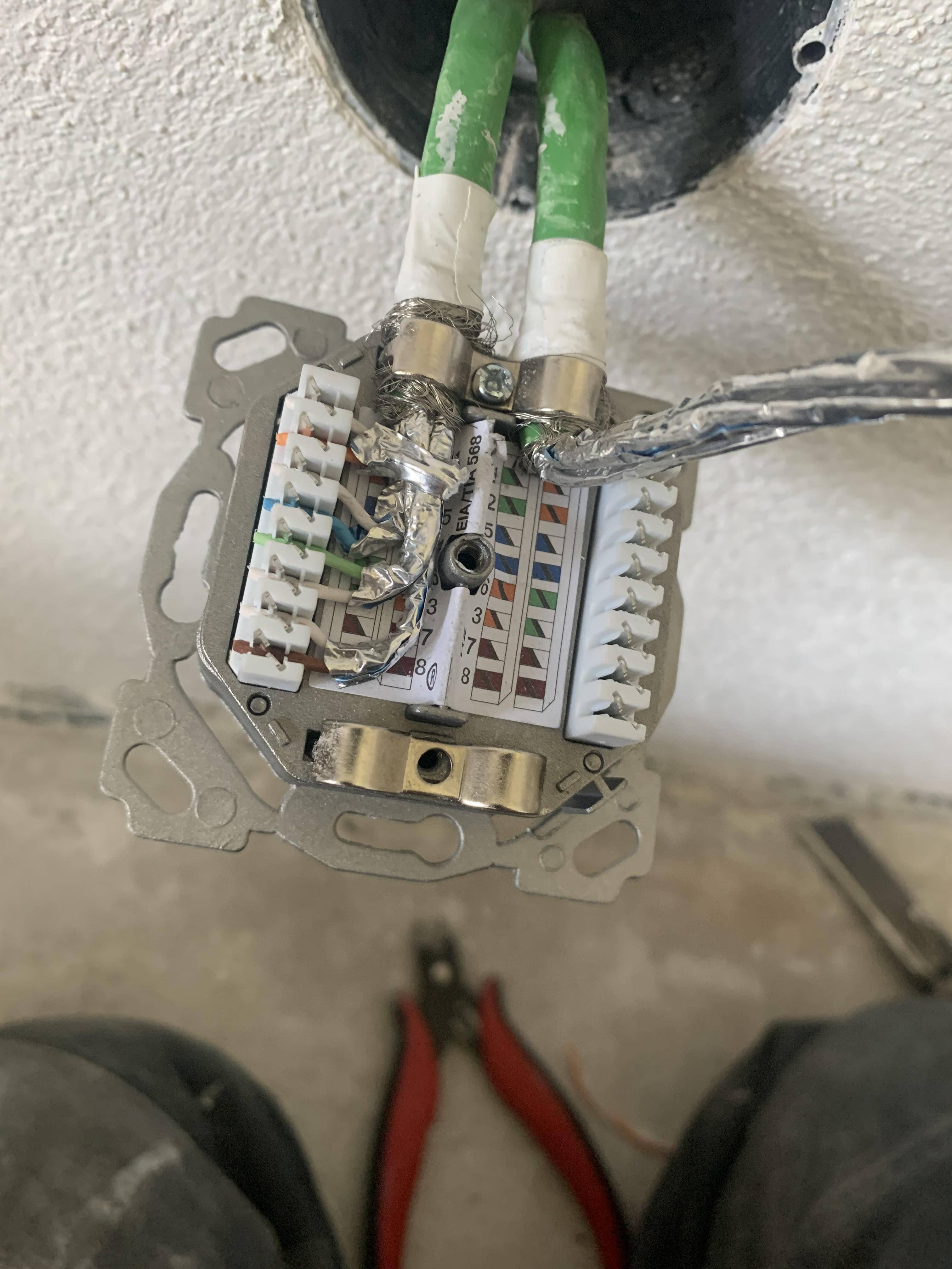 Netzwerkdose richtig anschließen (patchen)