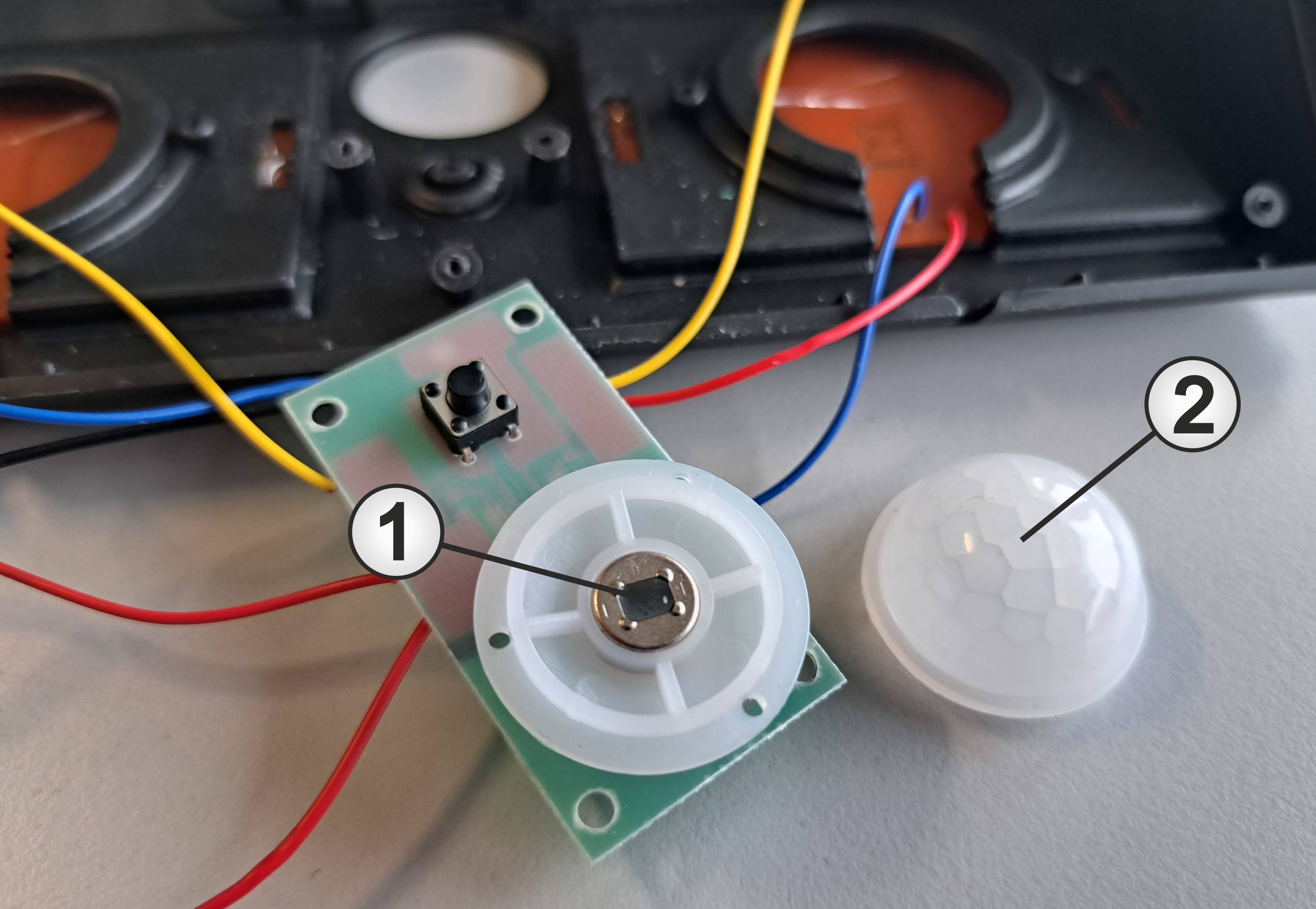 PIR-Bewegungssensor bei einer LED-Solarleuchte