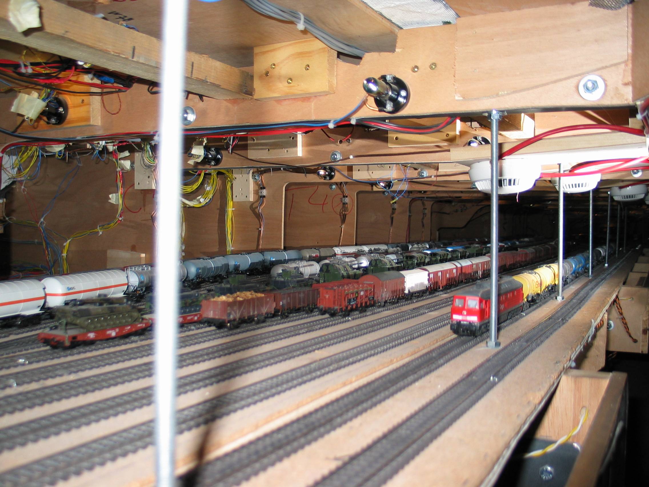 Schattenbahnhof einer Modellbahnanlage