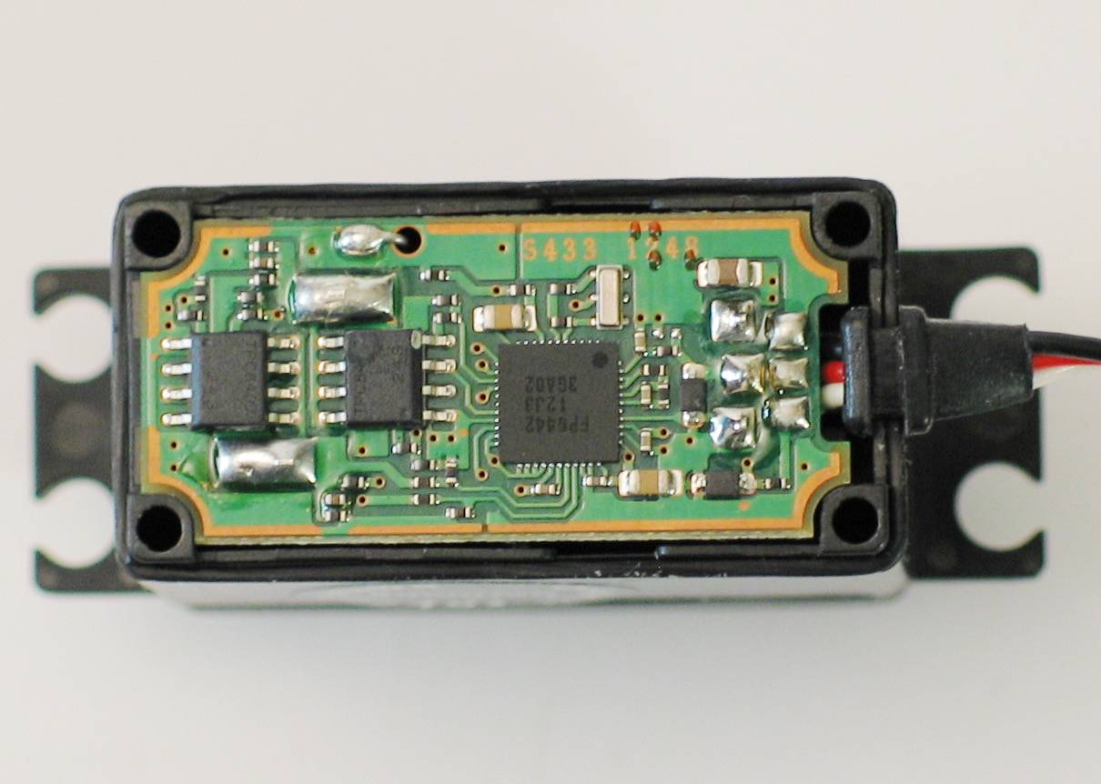 Elektronik eines modernen Digitalservos