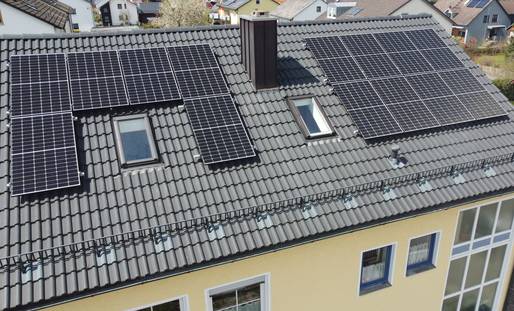 Eine Photovoltaik-Anlage ist die ideale Ergänzung zur Wärmepumpe