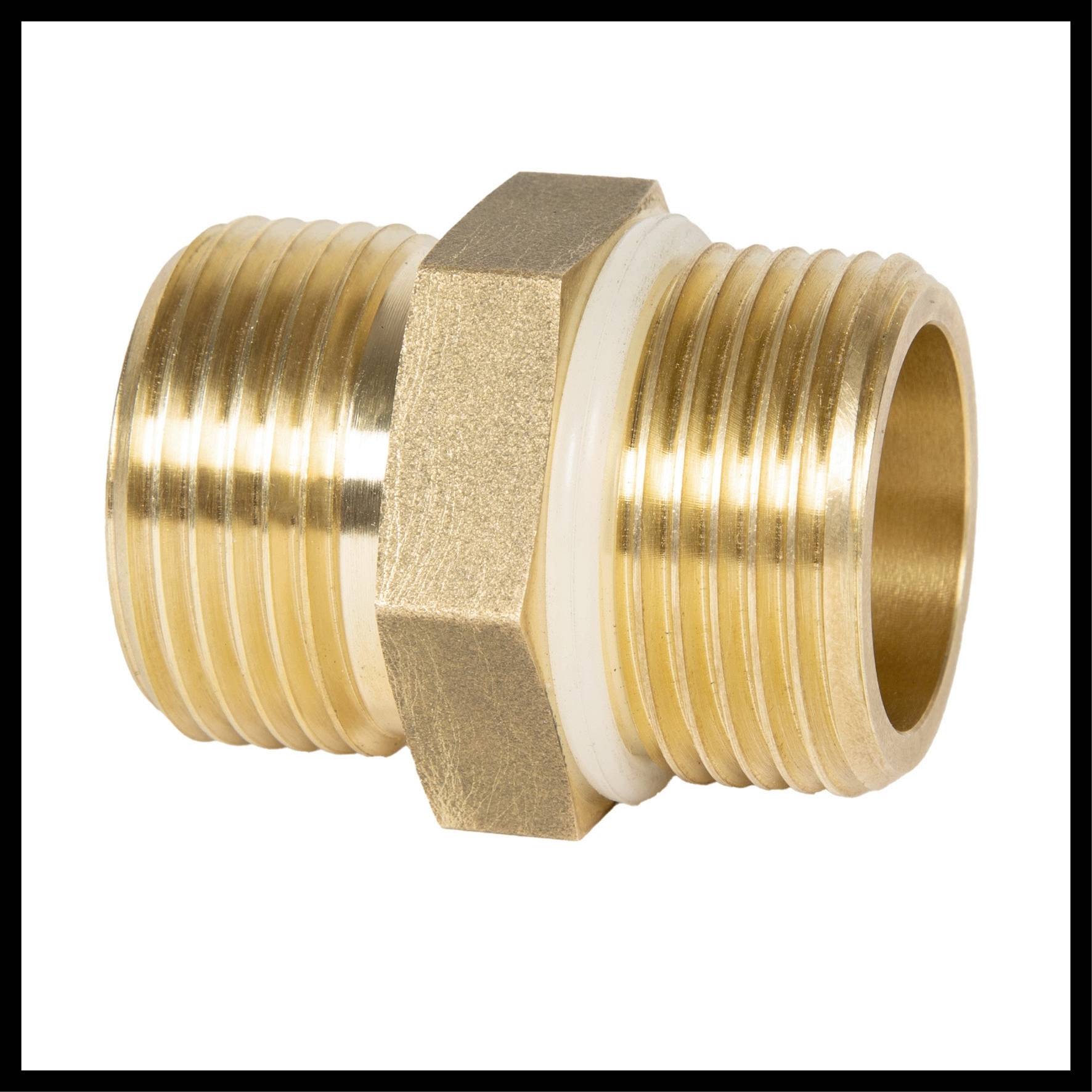 Brass reducing nipple with external thread on both sides, for connecting pipes or hoses of different diameters.
