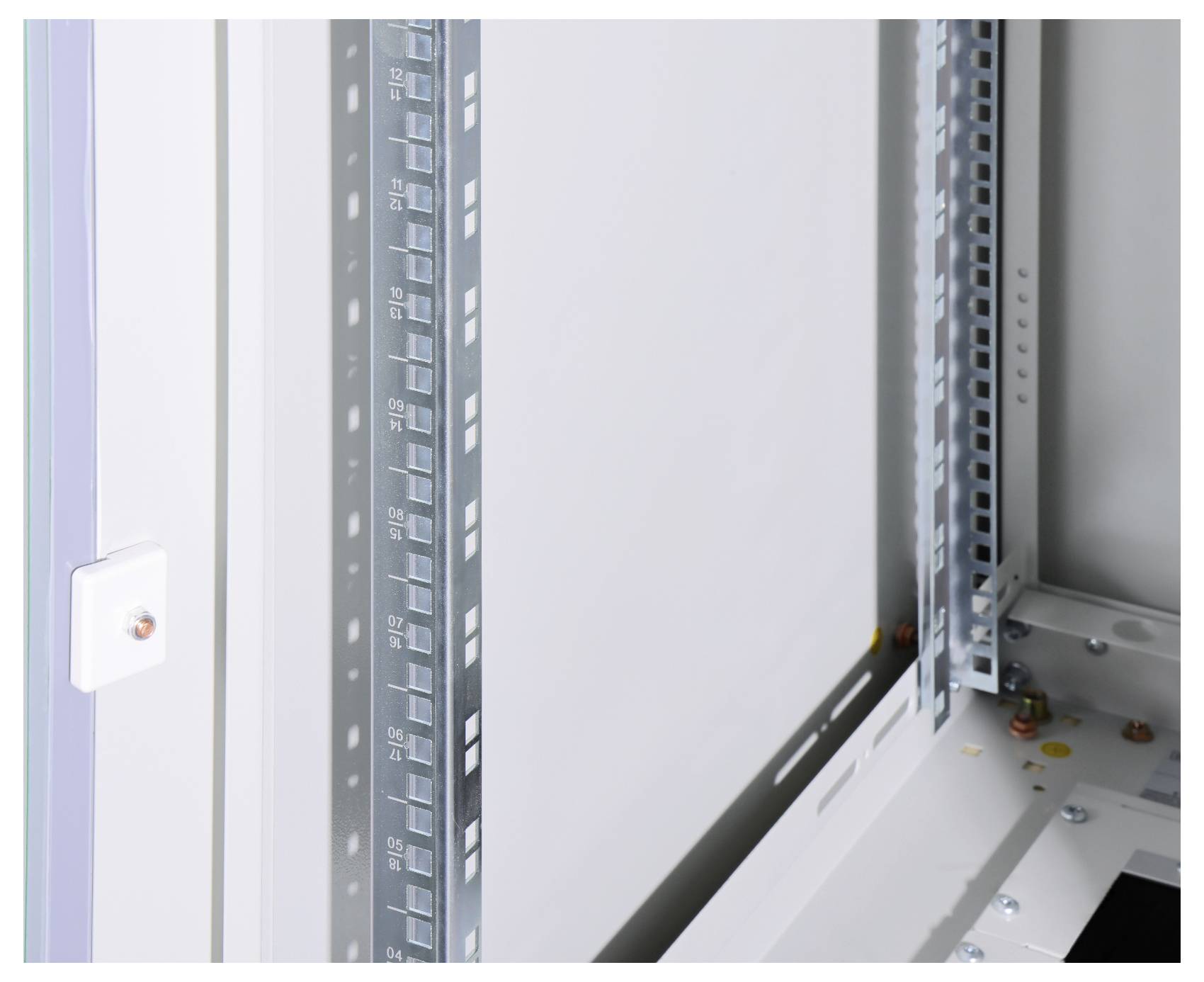 Digitus DN-19 22u-6/8-1 19" server rack cabinet (W x H x D) 600 x 1164 x 800 mm 22 U Grey-white (RAL 7035)