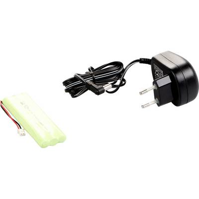 A green battery with cable and a black power adapter with EU plug are lying next to each other.
