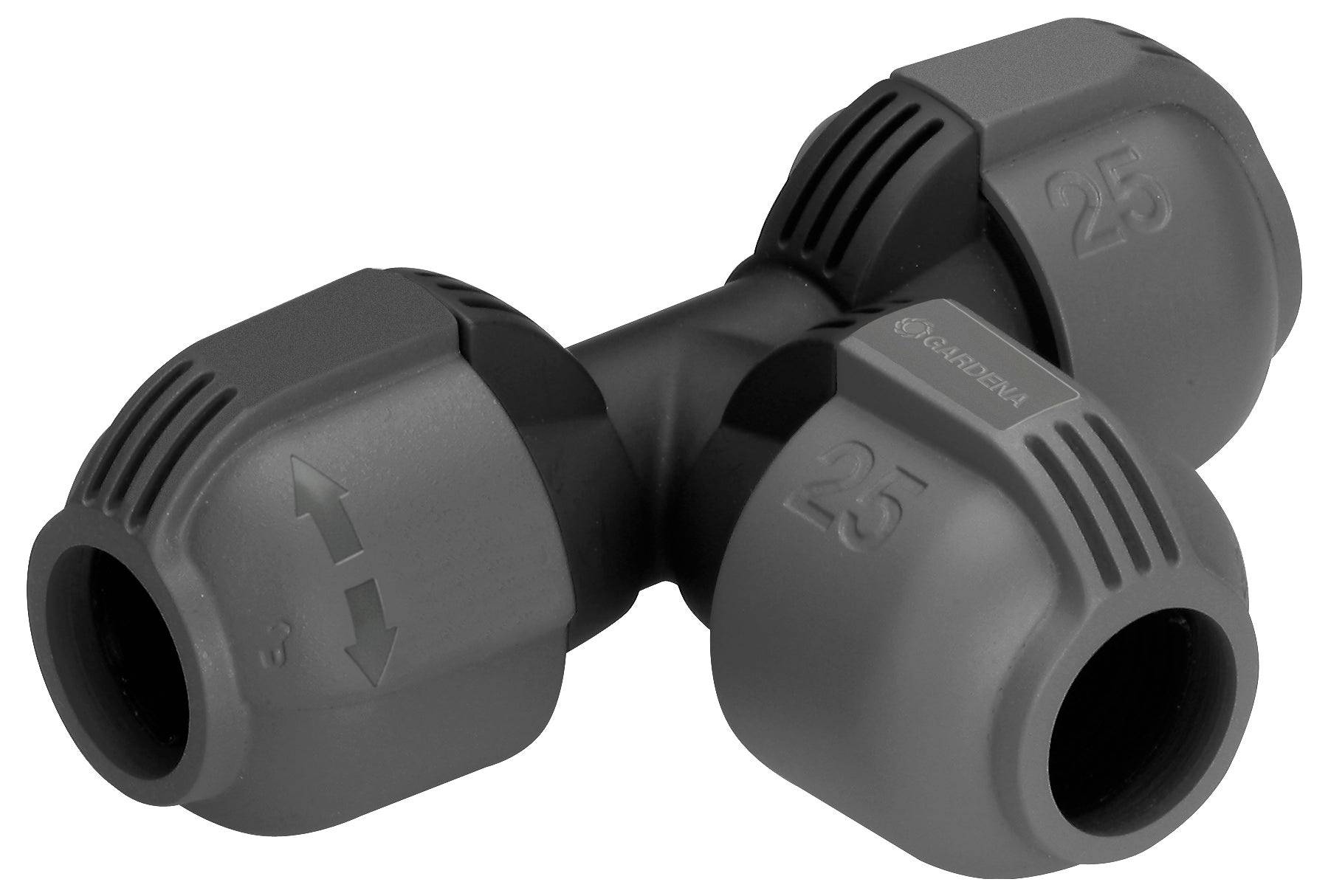 T-piece push-fit connector in matt black, with arrows and the number '25' on the ends, used for connecting pipes.