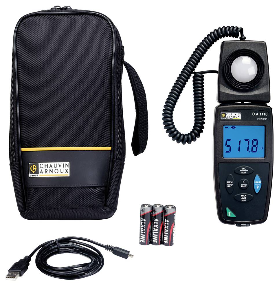 Light meter with digital display shows '517.8'. Included are a matching case, three batteries and a USB cable.