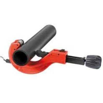 A red pipe cutting tool with a black handle, used for cutting pipes. Suitable for installation work.