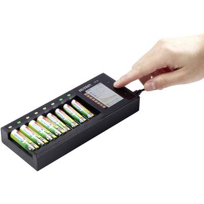 Battery charger with eight rechargeable batteries. A hand touches the screen of the device, displaying charging information.