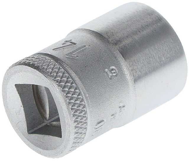 Metal socket, square drive. Used for tightening or loosening nuts and bolts of the corresponding size.