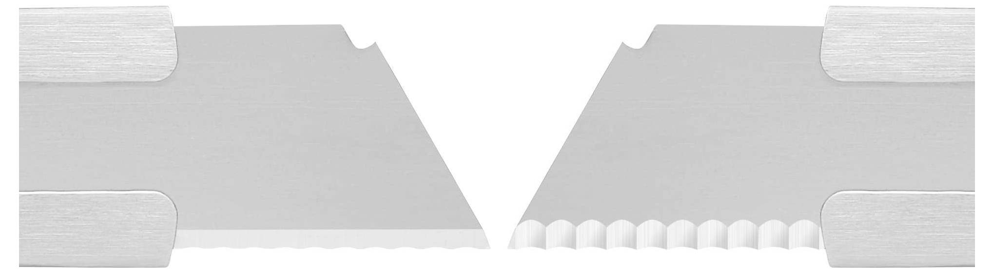 Two blades with different grinds: on the left a smooth grind, on the right a serrated grind.