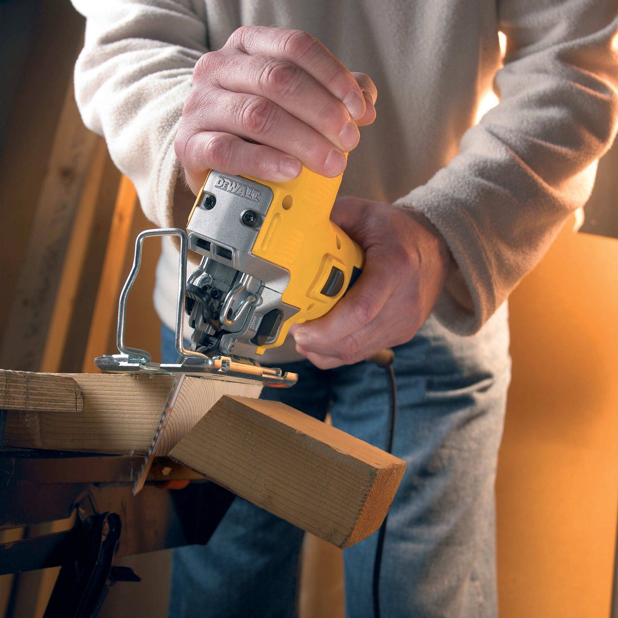 DEWALT DW343K Jigsaw DW343K-QS 550 W-8