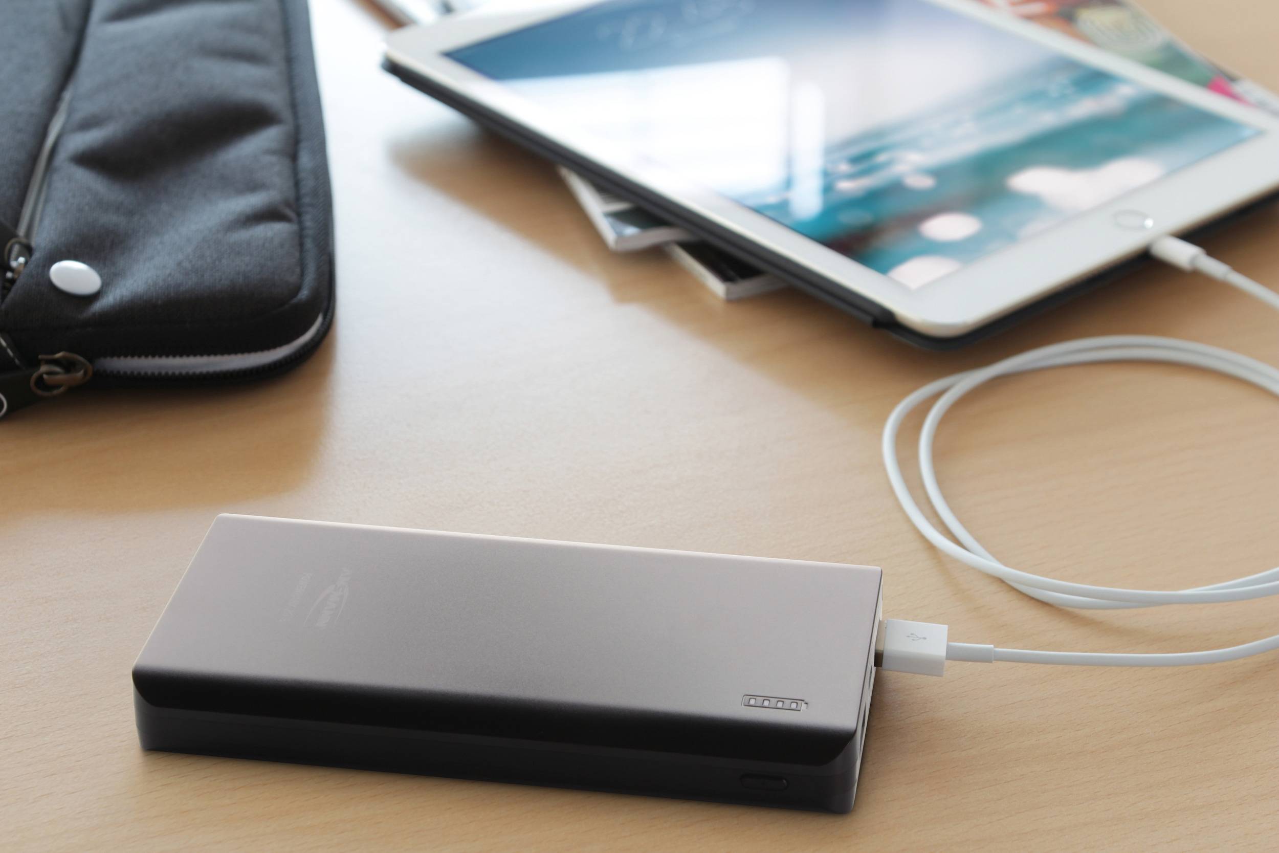 Ansmann PB20.8 Power bank 20000 mAh Smart IC LiPo Micro USB Black Status display-1