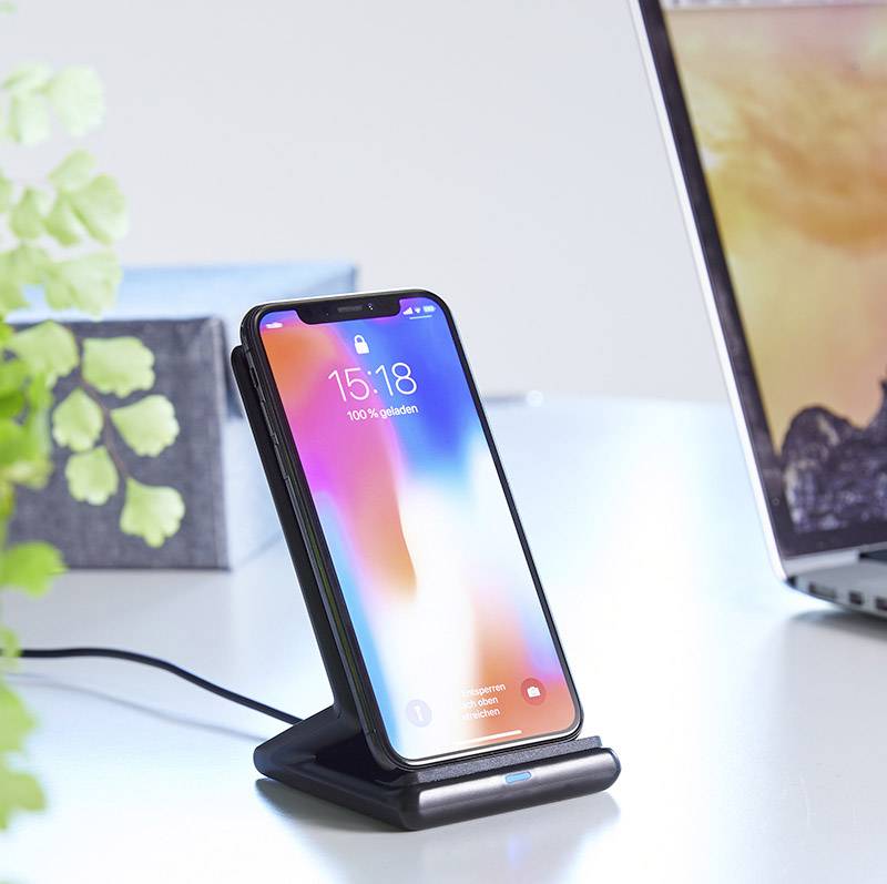 Intenso Wireless charger 2000 mA 7410610 BSA1 Outputs Inductive charging standard Black-8