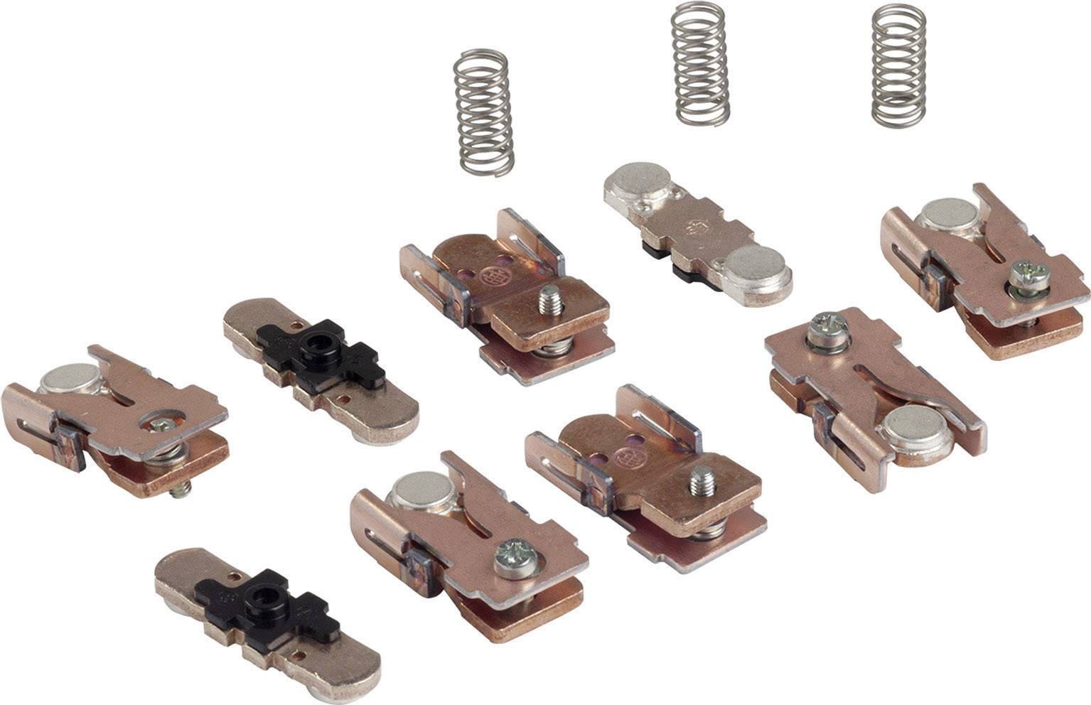'Copper-coloured contact terminals with four spiral springs'
